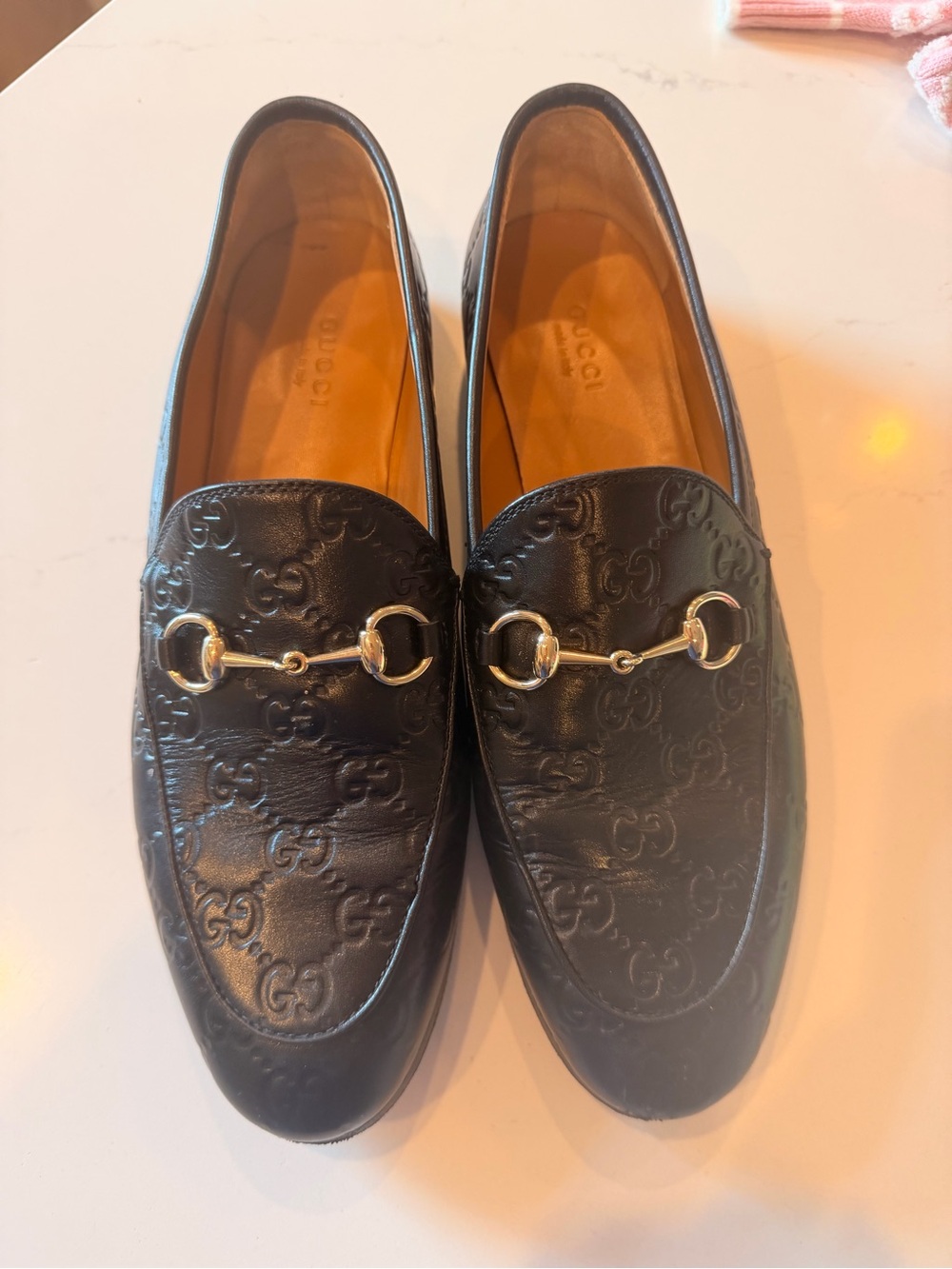 Gucci Black Embossed Leather Horsebit Loafers with Gold Hardware - Picture 3 of 4